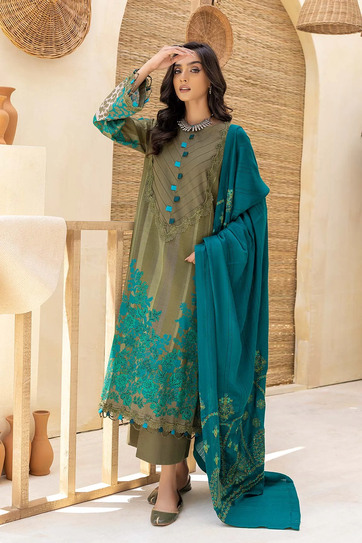 3-Pc Unstitched Khaddar With Embroidered Pashmina Shawl CKD22-05