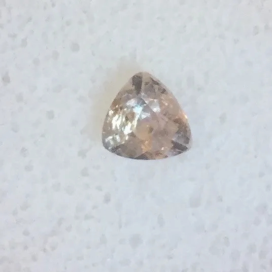 .55 CT SPARKLING PINK/PEACH COLOR TRILLION CUT MONTANA SAPPHIRE