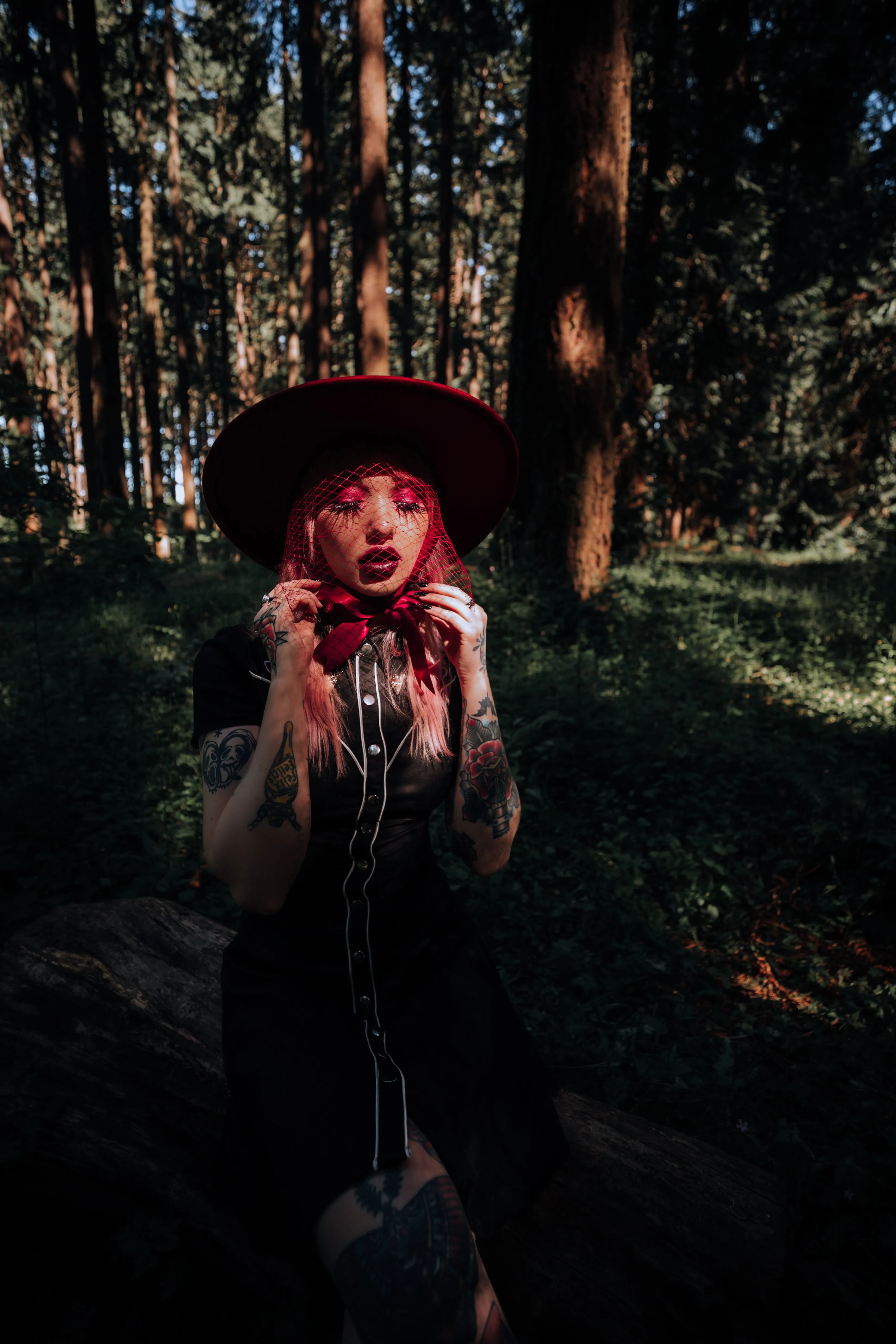 Burgundy | Lively Ghosts Veiled Hat