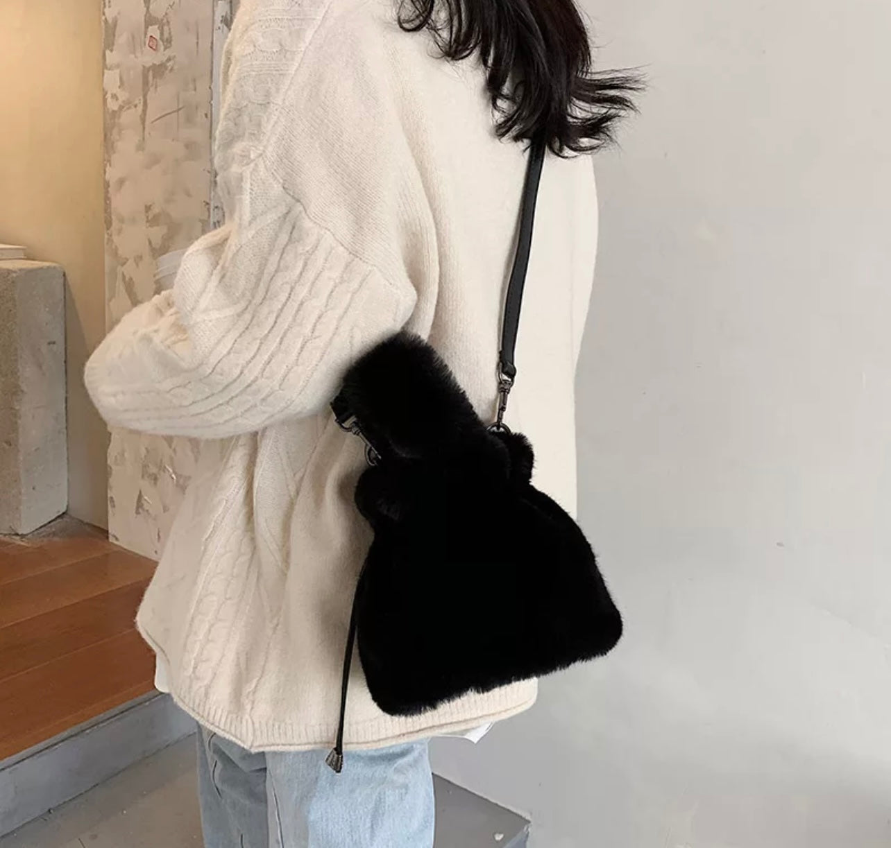 Drawstring Fur Bucket Bag