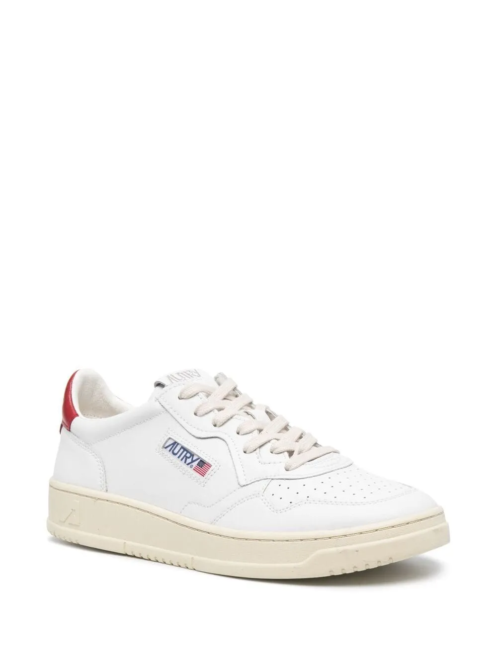 Medalist low-top leather sneakers