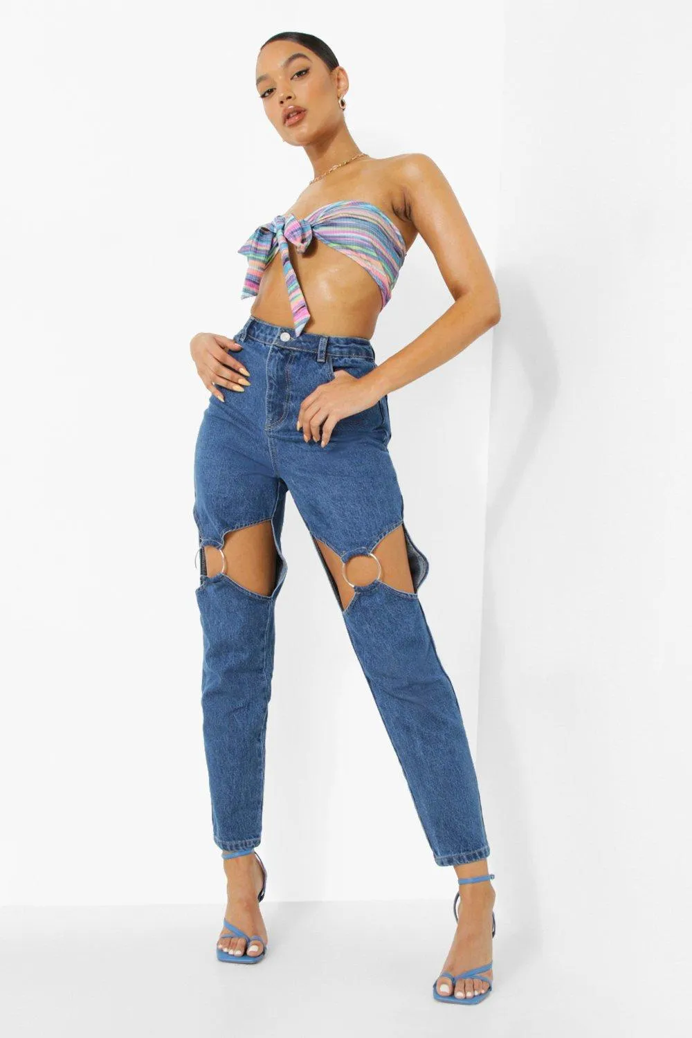 O Ring Cut Out Mom Jeans