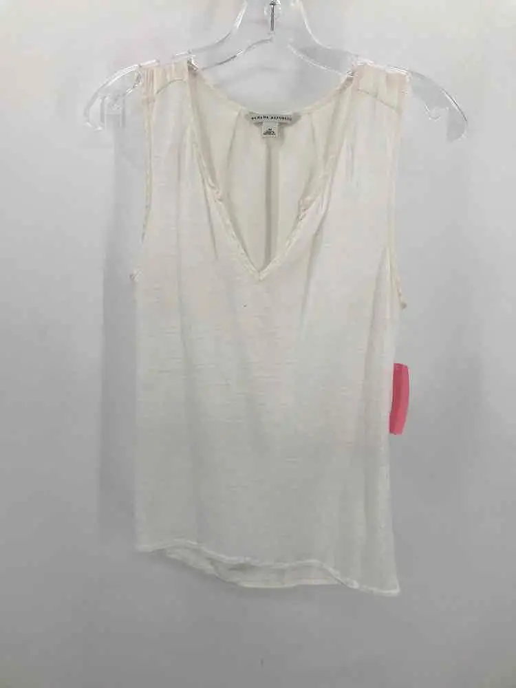 Pre-Owned Banana Republic Ivory Size Medium Tank Top