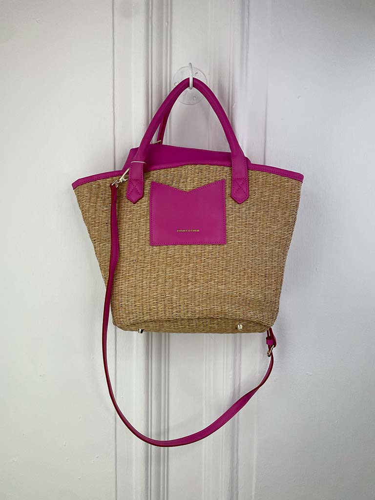 Rattan Bucket Bag - Fuchsia